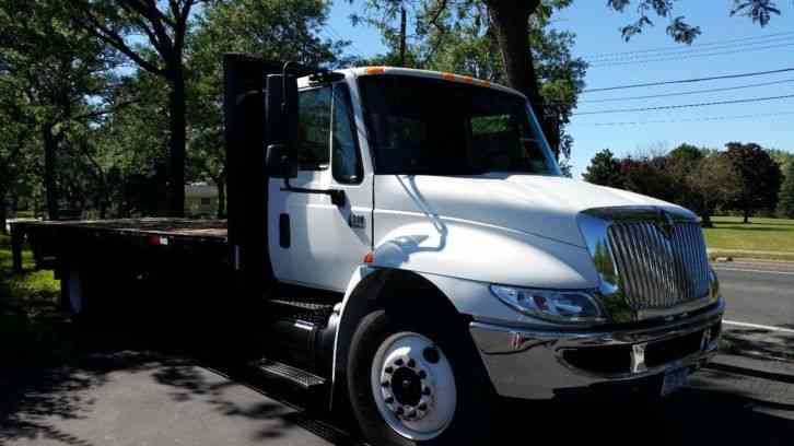 International 4300 SBA 4x2 (2007)