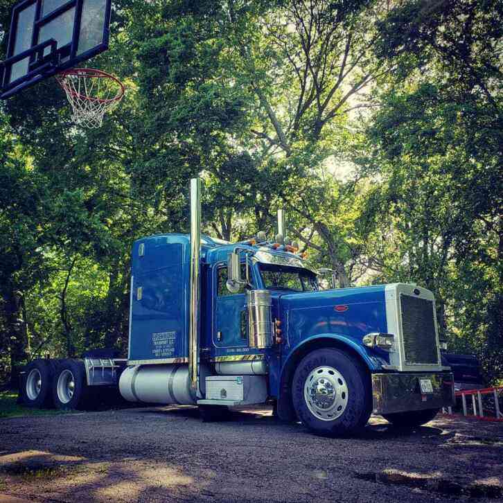 Peterbilt 379 (2007)