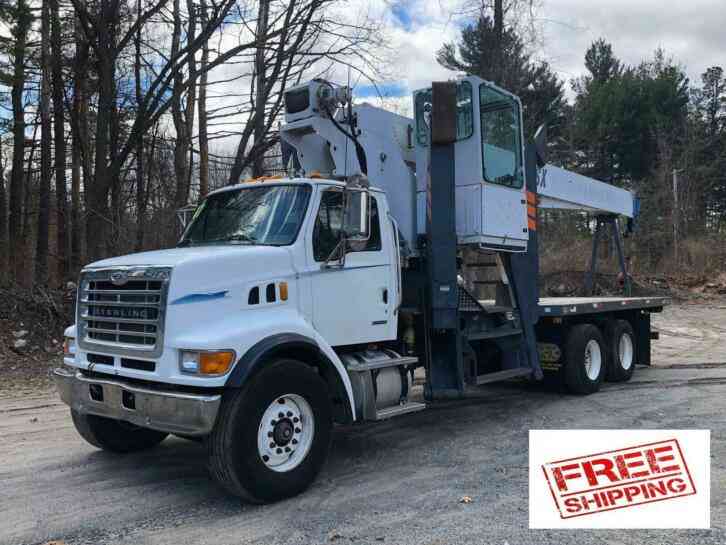 Sterling Acterra Manitex Enclosed 30 Ton Crane Truck (2007)