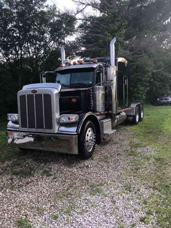 Peterbilt 388 (2008)