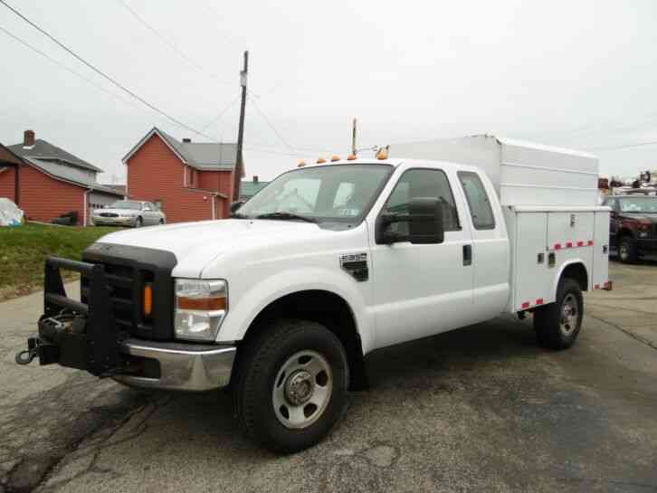 Ford F-350 SERVICE BED UTILITY TRUCK 4X4 5. 4 GAS (2008)