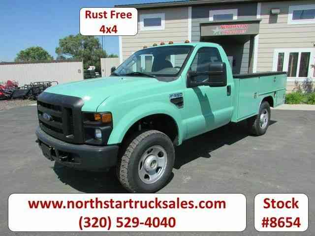 Ford F-350 4x4 Reg-Cab Service Utility Truck -- (2008)