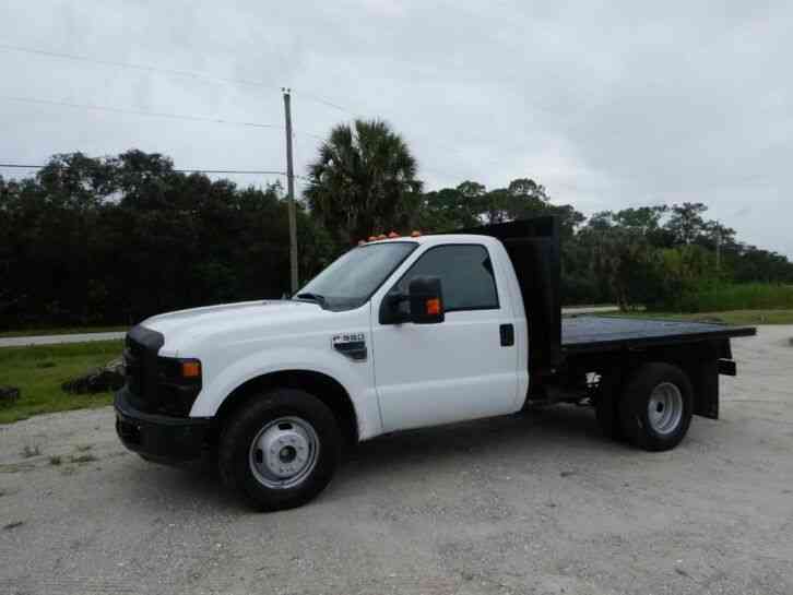 Ford F-350 Super Duty Flatbed Truck (2008)
