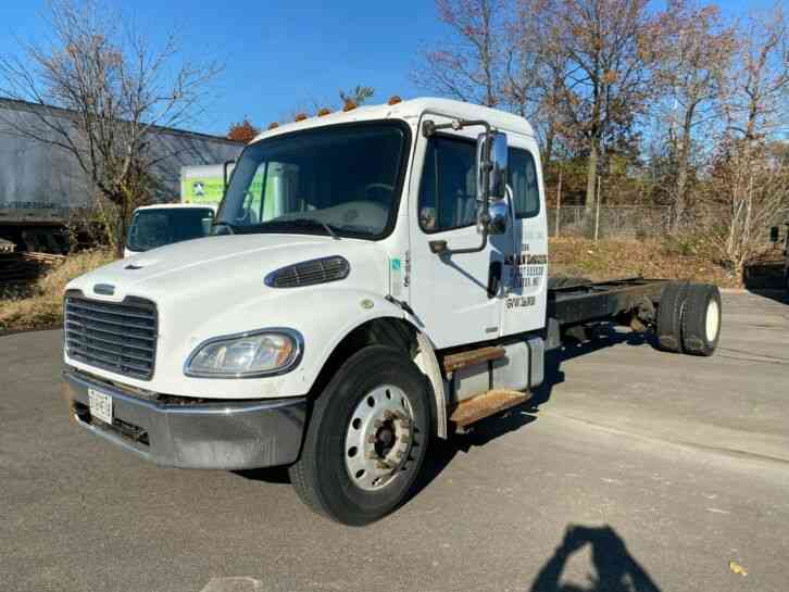 Freightliner M2 (2008)