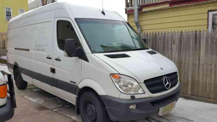 Mercedes-Benz Sprinter 2500 (2008)