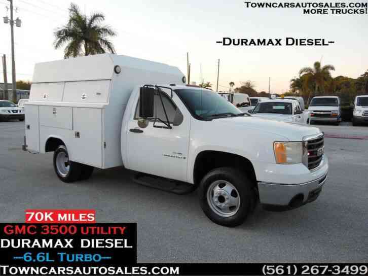GMC 3500 Duramax Diesel Enclosed Utility Truck (2008)