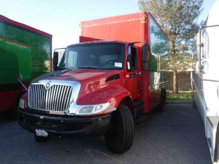 INTERNATIONAL DURA STAR 4300 AT DIESEL RAMP PRIOR PENSKE LEASE CLEAN TITLE (2008)