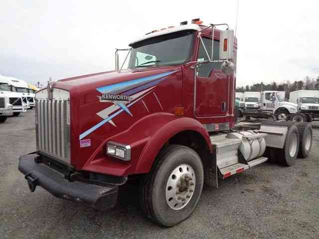 Kenworth T800 DAYCAB TRUCK CAT C15 475HP (2008)