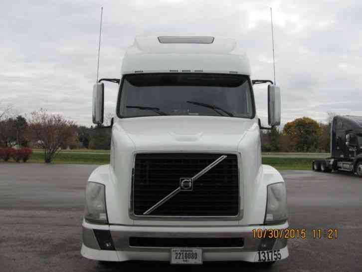 Volvo VNL64T670 (2008)