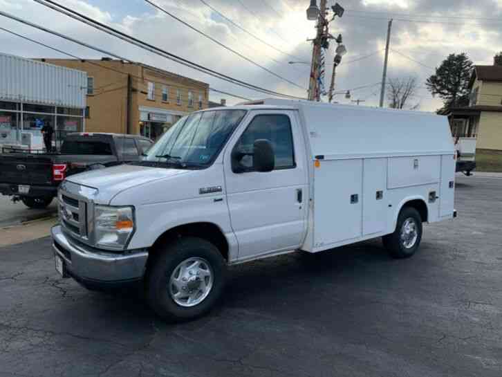 Ford E-350 SERVICE UTILITY BED KUV WALK IN BODY (2009)
