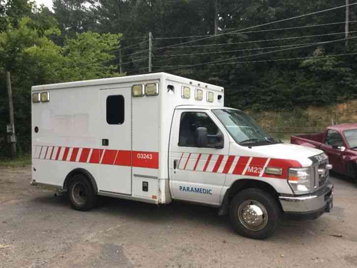 Ford 50 09 Emergency Fire Trucks