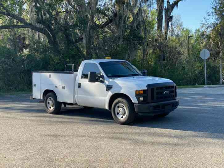 Ford F250 UTILITY TRUCK (2009)