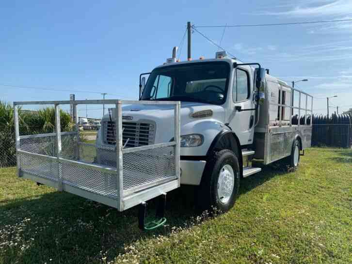 Freightliner AWD 4x4 (2010)