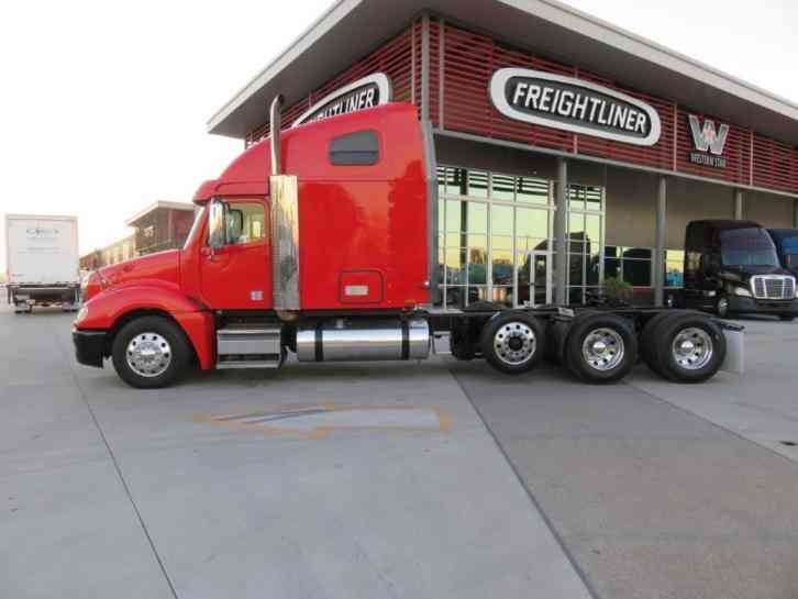 Freightliner CL120 (2009)