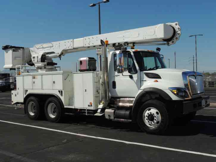 International 7400 SBA (2009)