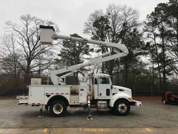 Peterbilt 335 (2009)