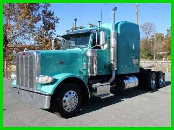 Peterbilt 388 High Roof Ultracab Sleeper (2009)