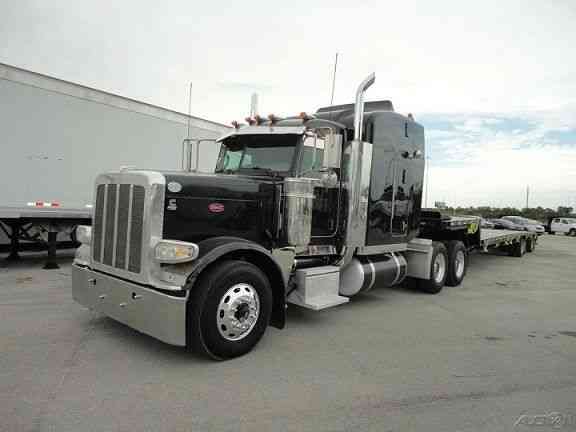 Peterbilt 388 (2009)