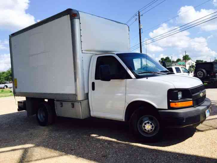 Chevrolet Express (2010)