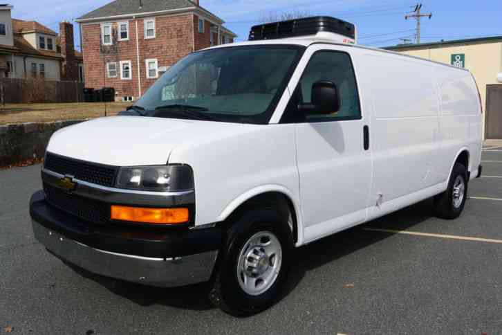 Chevrolet Express (2010)