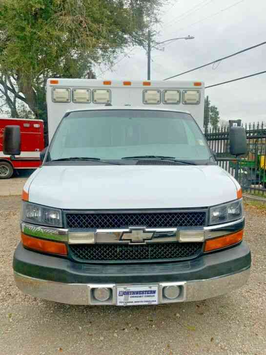 Chevy Express 6. 6 Duramax Diesel Type III Ambulance (2010)