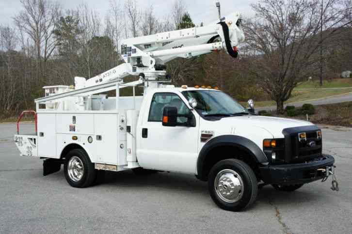 FORD F-550 (2010)