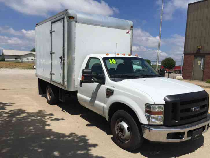 Ford F350 SUPER DUTY (2010)