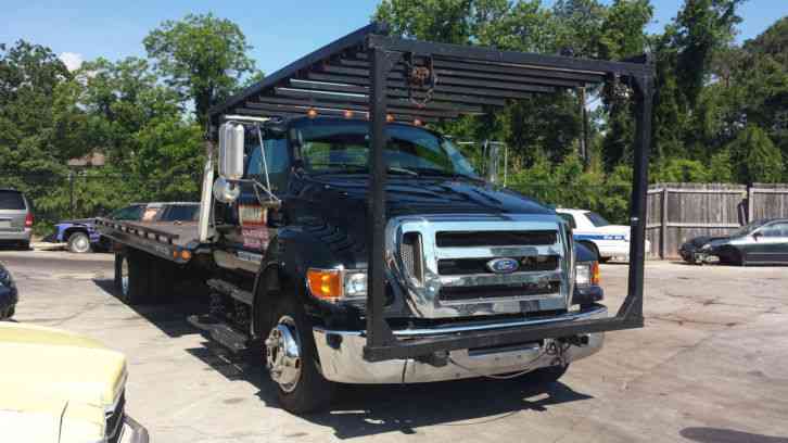 FORD F650 (2010)