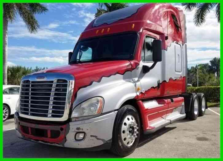 Freightliner® CASCADIA 125 CA125SLP (2010)