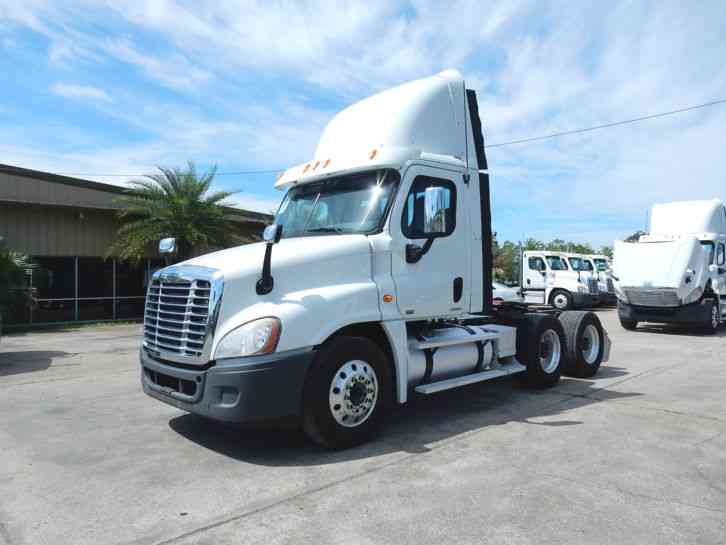 Freightliner CA125 (2010)