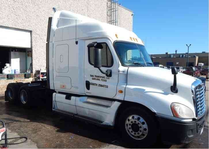 Freightliner CASCADIA (2010)