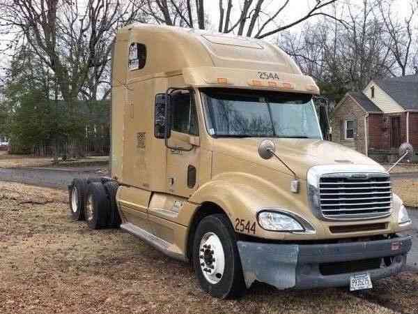 Freightliner Columbia (2010)