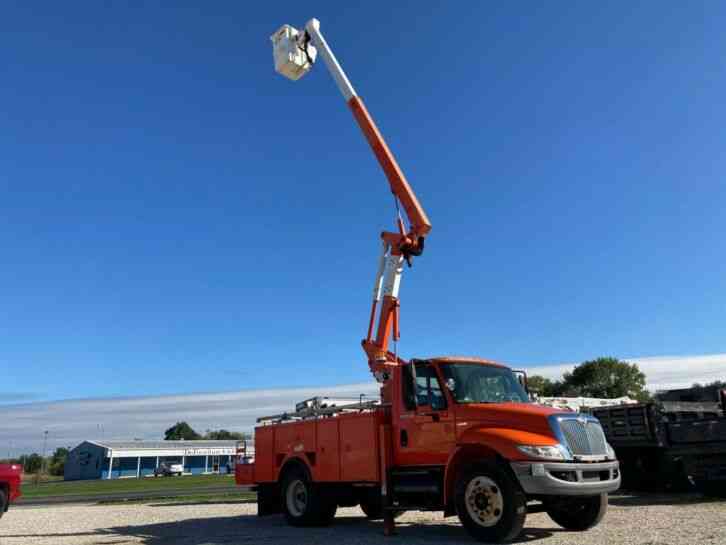 International 4300 42' Bucket Truck / Boom Truck (2010)