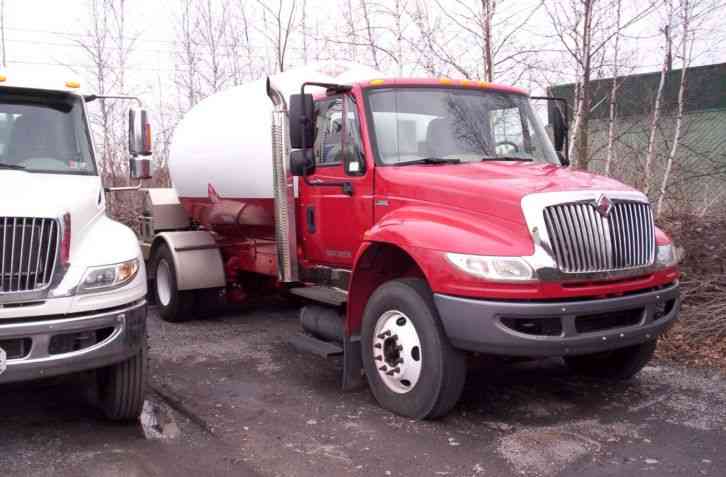 International 4400 (2010)