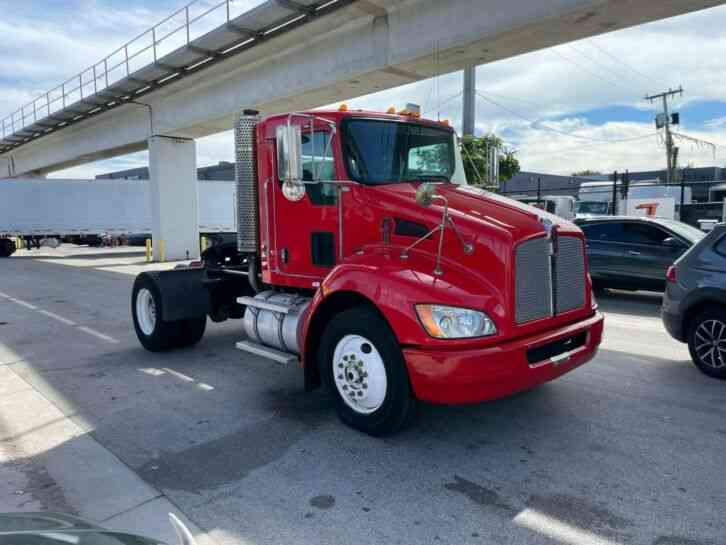 Kenworth T370 Single Axle Day Cab, Automatic Transmission, Miles: 107, 060 (2010)