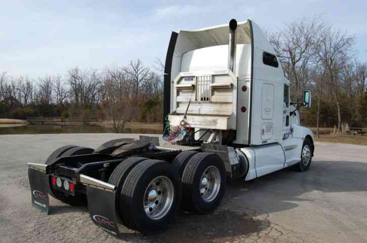 Download Kenworth T660 (2010) : Sleeper Semi Trucks