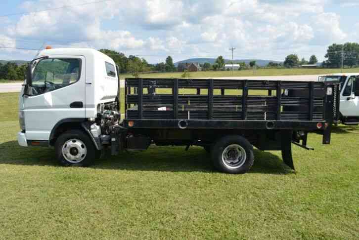 Mitsubishi Fuso FE145 (2010)