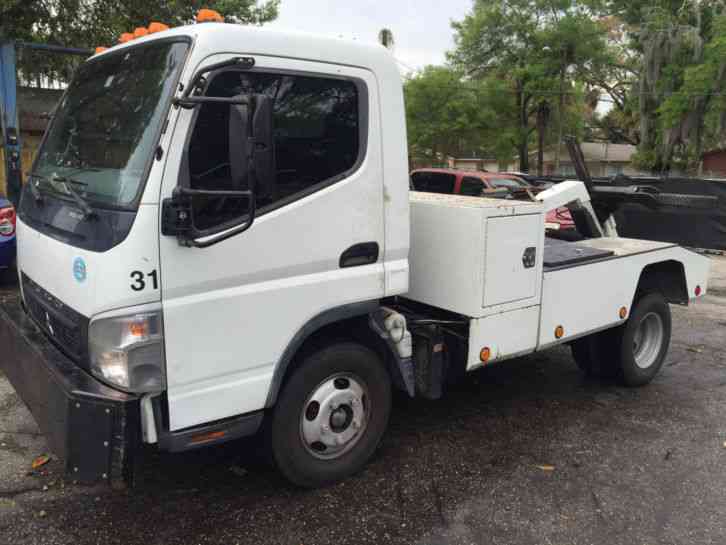 Mitsubishi FUSO FE 145 (2010)