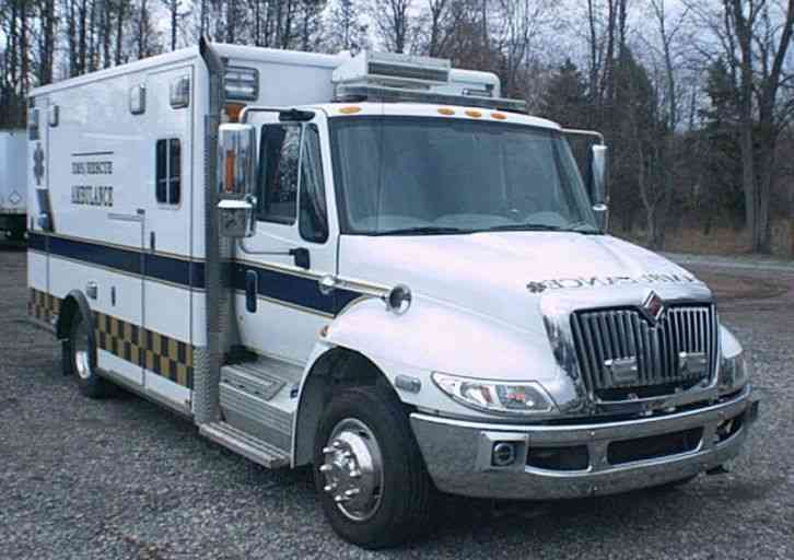 International Navistar 4300 (2010)