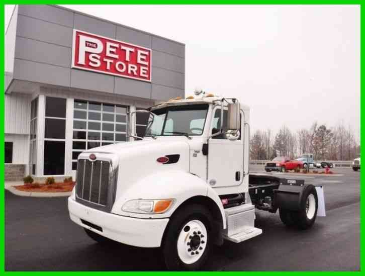 Peterbilt 337 Day Cab (2010)