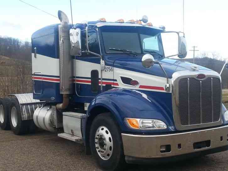 Peterbilt 384 (2010)