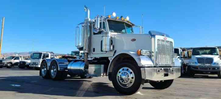 Peterbilt 367 (2010)