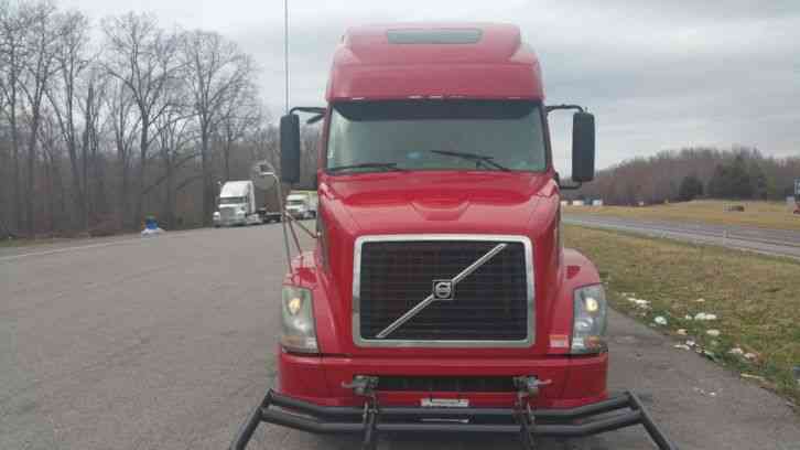 Volvo VNL (2010)