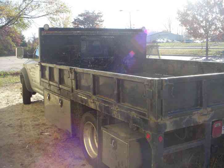 Dodge 5500 Laramie (2011)