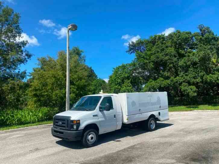 Ford E-450 Irrigation Spray Truck 5. 4 Gas  52k Miles  (2011)
