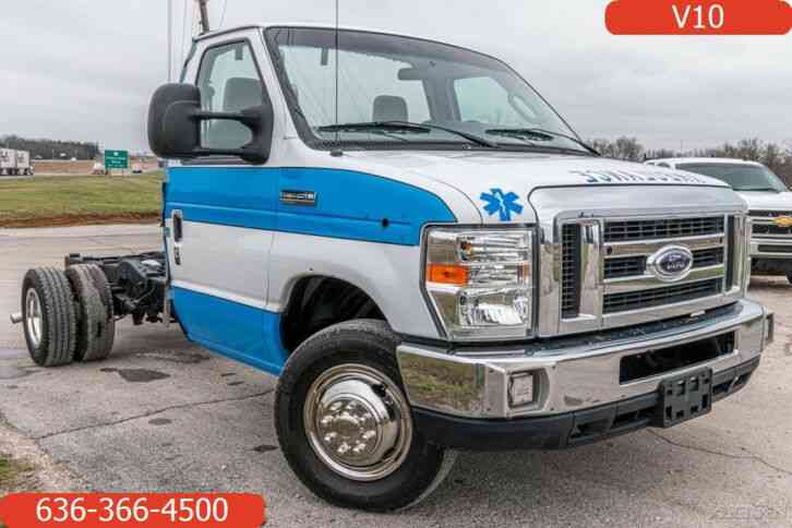 Ford E350 (2011)