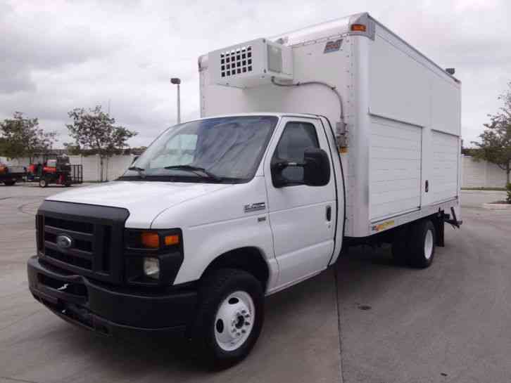 Ford E450 Reefer Freezer Box Truck  2011 Van Box Trucks