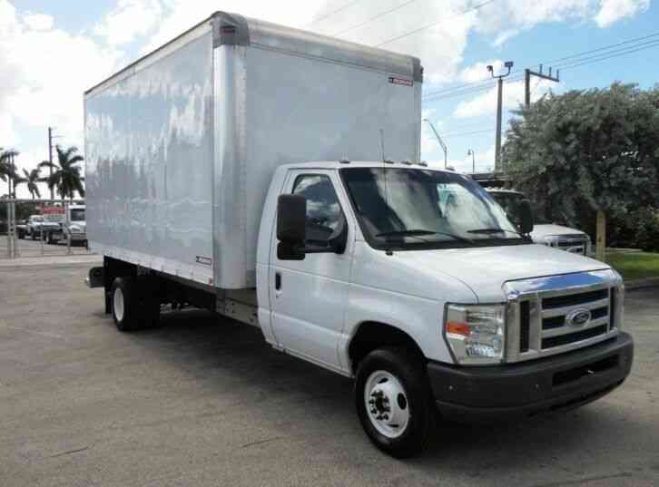 Ford Econoline Commercial Cutaway 16FT DRY BOX. W/ RAMP. . BOX TRUCK CARGO T (2011)