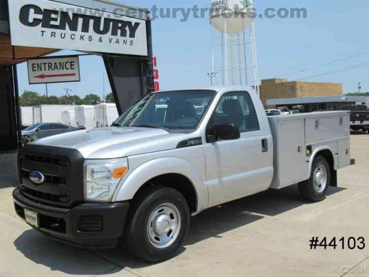 FORD F350 SRW (2011)