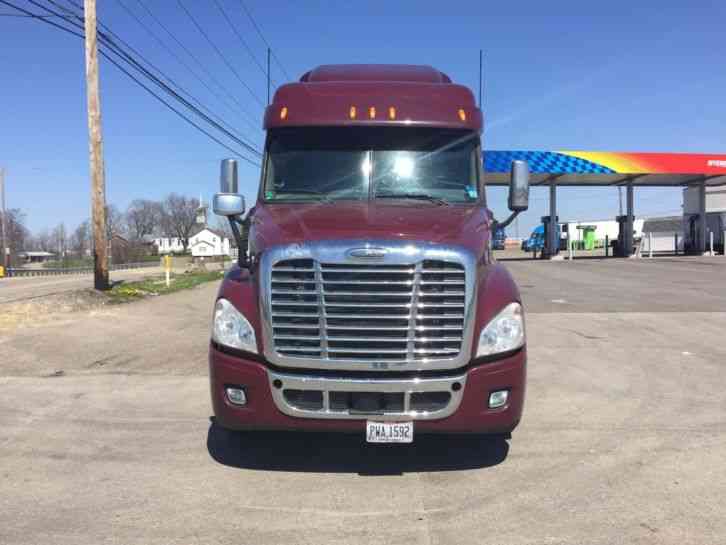 Freightliner CASCADIA 125 (2011)